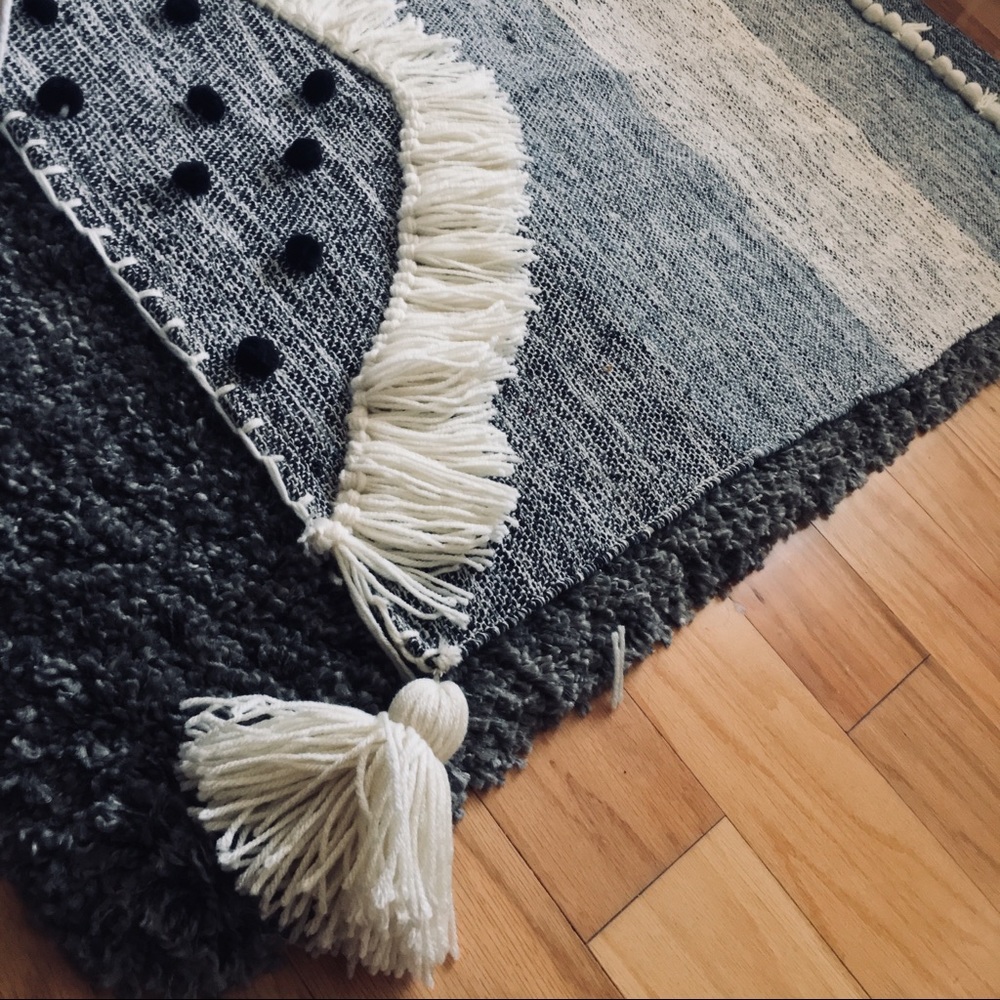 Rug/ Beach spread/chair cover/throw blanket